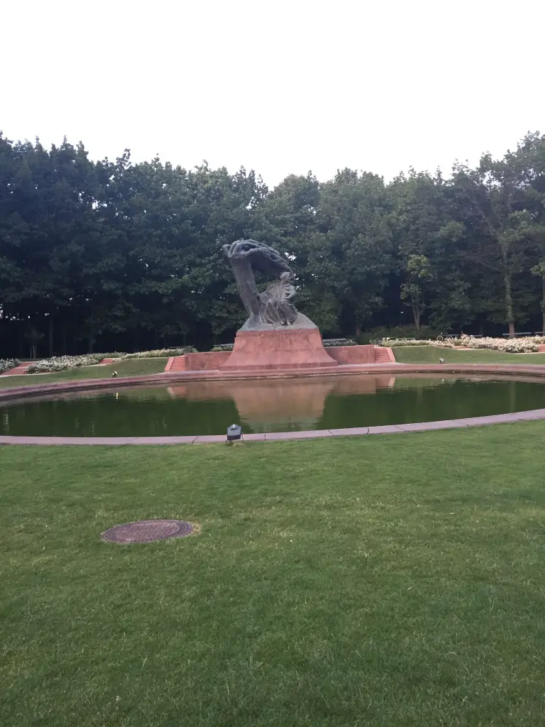 Royal Bath Gardens Statue