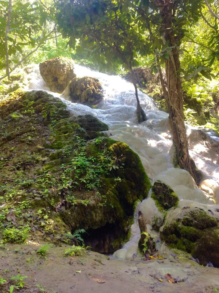 sticky waterfall chiang mai