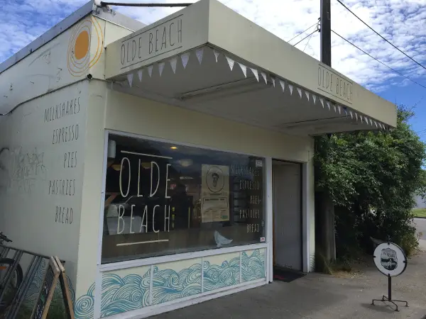 The Olde Beach Bakery (no queue mid-afternoon)