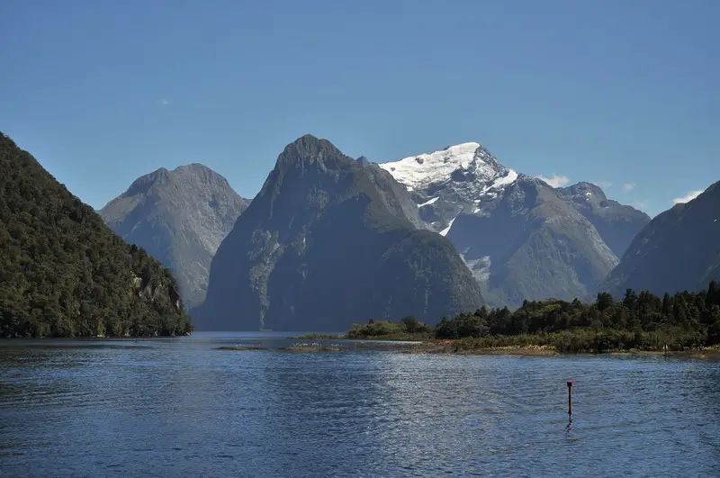 milford sound famous free stuff to do