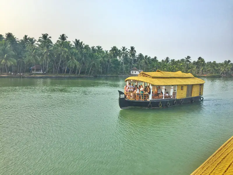 kerala houseboats