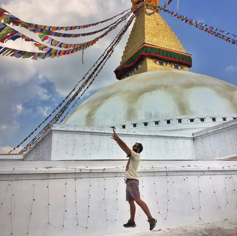 round temple boudha stupa