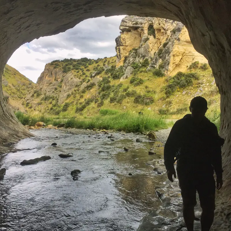 castle hill cave