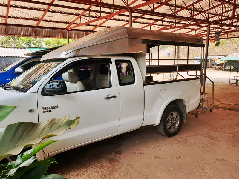 vehicle to wat chaloem