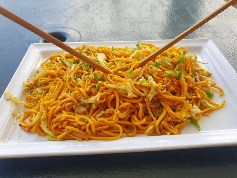 vegetable chowmein in pakistan