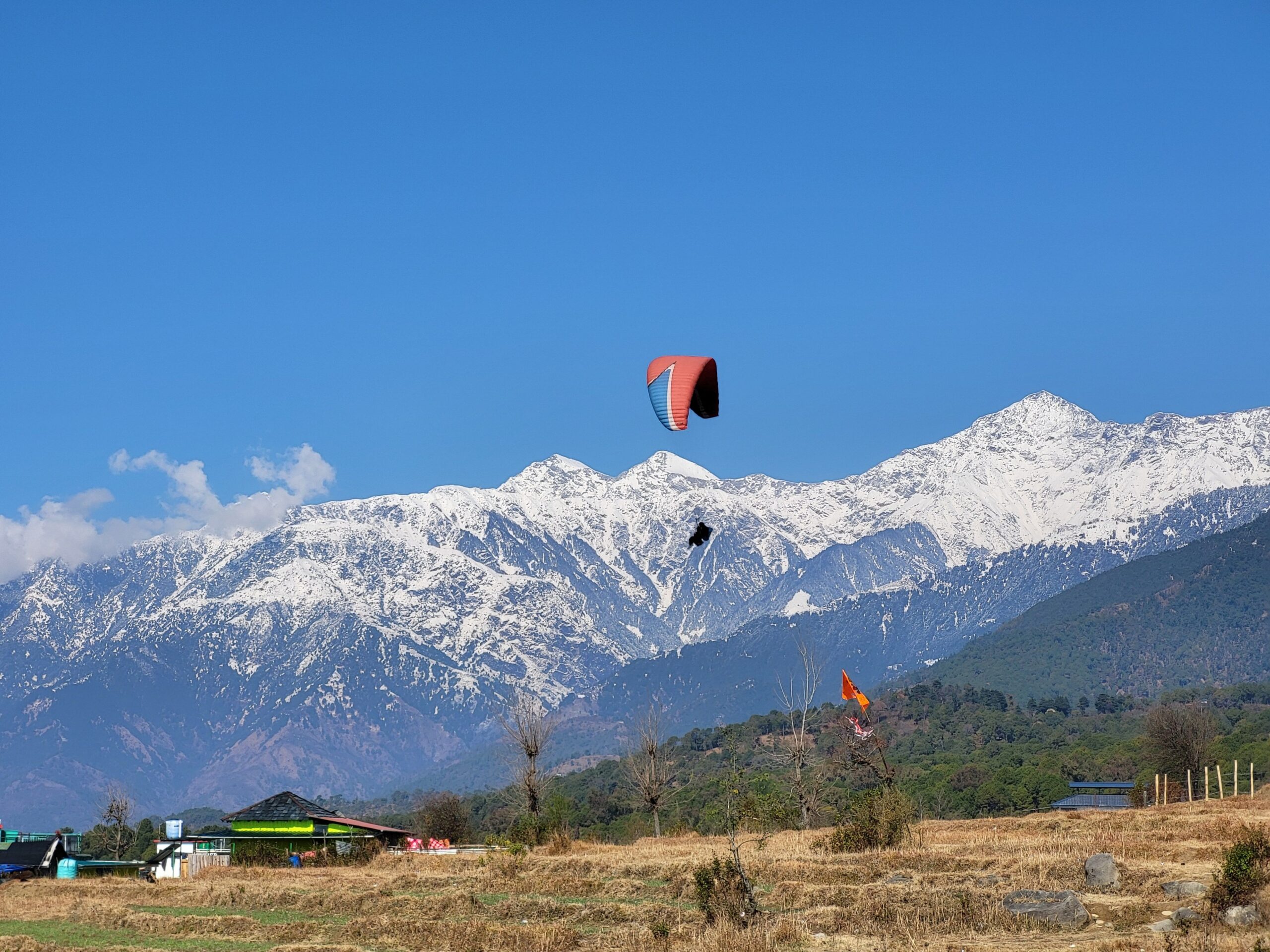 nepal paragliding