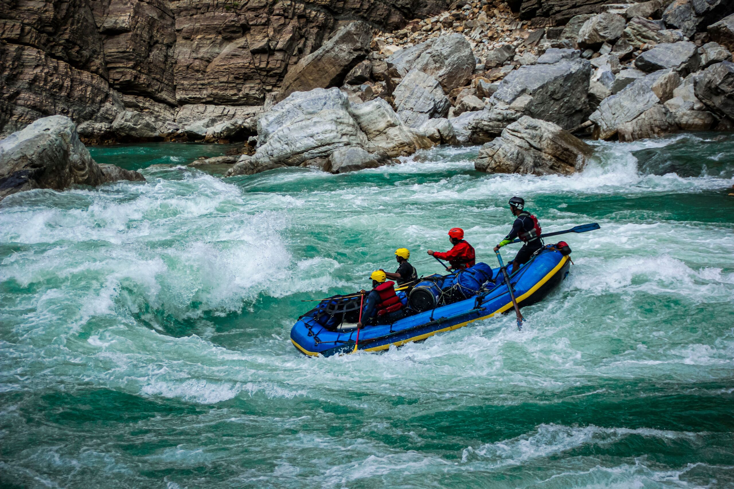 whie water rafting nepal